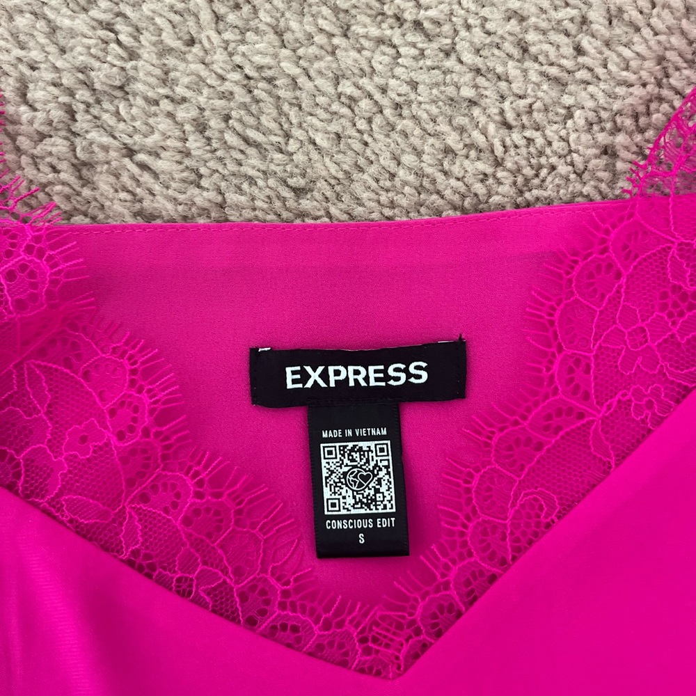 Express Pink Top - Picture 2 of 4